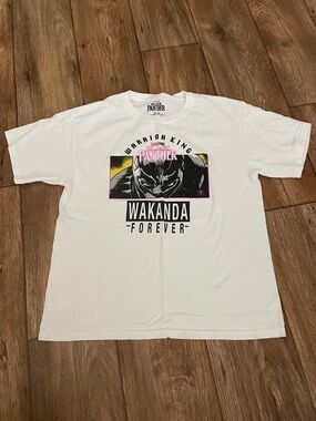 Black Panther "Wakanda Forever" White Graphic Tee